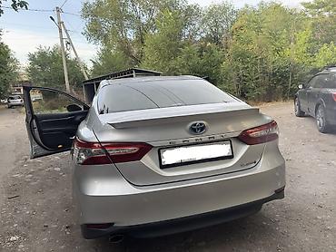 ls 400: Toyota Camry: 2019 г., Автомат, Гибрид, Седан — 2