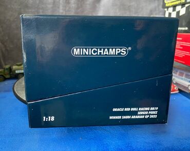 Avtomobil modelləri: Renault, 2023 il, 1:18, Dəmir, Ödənişli çatdırılma — 6