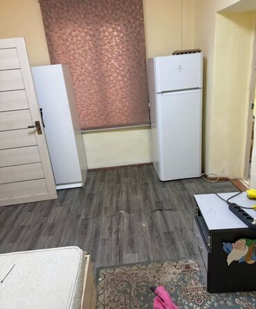 сдаю квартиру на месяц: 2 комнаты, Риэлтор, Без подселения, С мебелью полностью