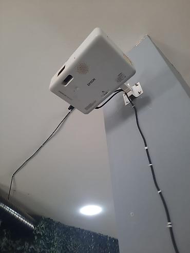 av hdmi adapter: İşlənmiş Stasionar Proyektor Epson — 2