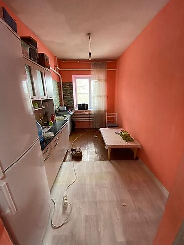 Продажа коттеджей и домов: Продаётся жилой дом с участком. Планировка и помещения: Участок — 7