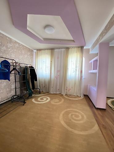 Продажа коттеджей и домов: 🏡 Үй сатылат! 📍 Дарек: Ош Обл Фуркат кичи району. ул Амана Акматова — 8