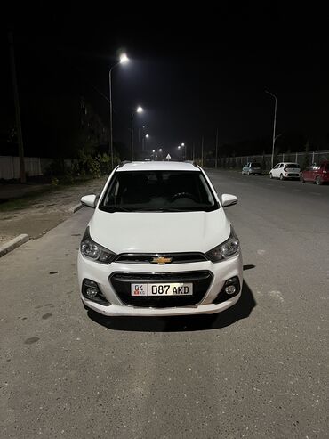 chevrolet kamaro: Chevrolet Spark: 2016 г., 1 л, Вариатор, Бензин, Хэтчбэк