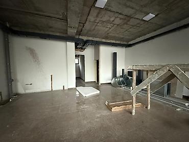 Аренда зданий: Современное отдельно стоящее здание с панорамным остеклением - Тип — 5