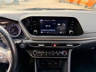 Hyundai: Hyundai Sonata: 2021 г., 0.2 л, Автомат, Газ, Седан — 8