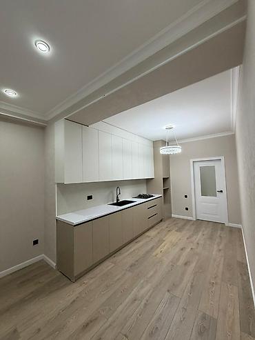 Продажа квартир: 2 комнаты, 72 м², Элитка, 10 этаж, Дизайнерский ремонт — 7