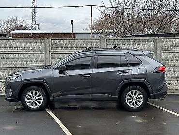 Toyota: Toyota RAV4: 2019 г., 2.5 л, Автомат, Бензин, Внедорожник — 3