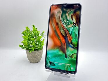 Samsung: Samsung Galaxy A30, Б/у, 32 ГБ, цвет - Серебристый, 2 SIM