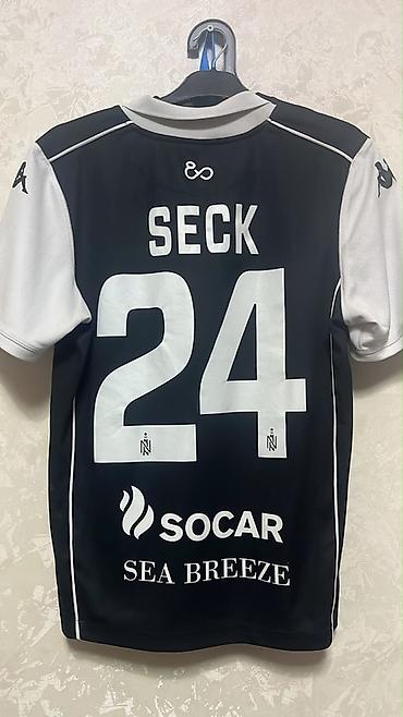 qarabağ newcastle: Neftçi forması Orginal oyunçu özü verib — 1
