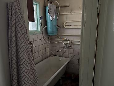 Продажа квартир: 3 комнаты, 104 м², 1 этаж — 7