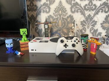 iphone 5 s plata: Xbox Series herseyi yerindedi karopkasinda bele hec bir problem yoxdur