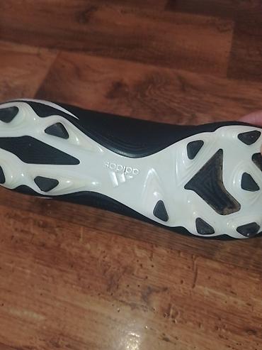 Kopačke: Kopacke ADIDAS PREDATOR br 43 su u perfektnom stanju (donesene iz — 14