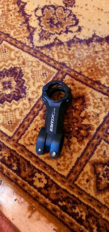 velosiped alan: Velosiped üçün BMX GTR sükan boğazı (stem). Qara rəngli, metal — 5