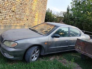 Продажа авто: Infiniti i30: 2004 г., Автомат, Бензин, Седан — 4