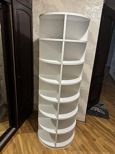 Salon, tibbi mebel: Ağ rəngli dairəvi dizaynlı çoxrəfli saxlayıcı-stellaj - Formalı — 2