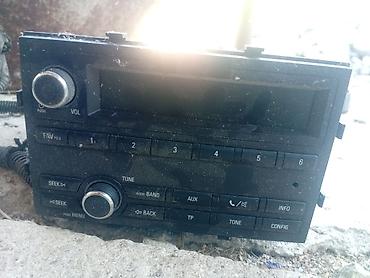Avtomobil üçün orijinal multimedia/radio başlığı Xüsusiyyətlər: -