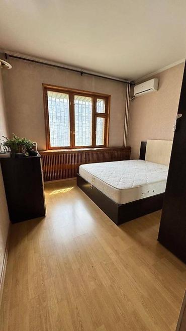 Продажа квартир: 3 комнаты, 70 м² — 15