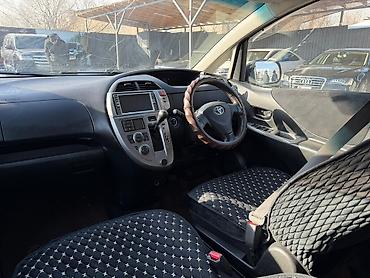 Toyota: Toyota Ractis: 2006 г., 1.5 л, Автомат, Бензин, Хэтчбэк — 11