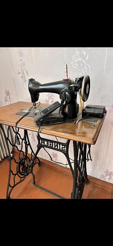 Singer tikiş maşını – masaüstü, dəmir ayaqlı klassik model