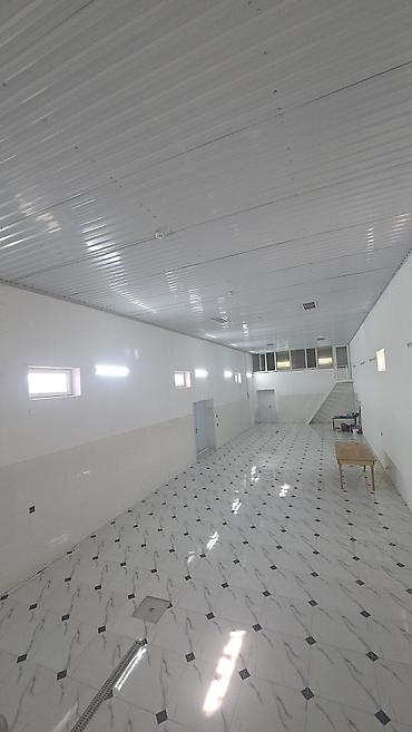 biləcəri: İcarəyə verilir: işıqlandırılmış, hündür tavanlı, kafel döşəməli geniş — 2