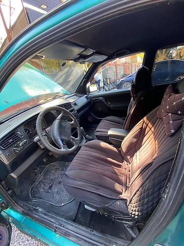 mers 212: Volkswagen Golf: 1992 г., 1.8 л, Хэтчбэк — 6