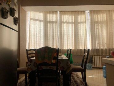 Продажа квартир: Срочно продаю 3х комнатную квартиру в центре города 🔥 📍ТЦ Бишкек парк