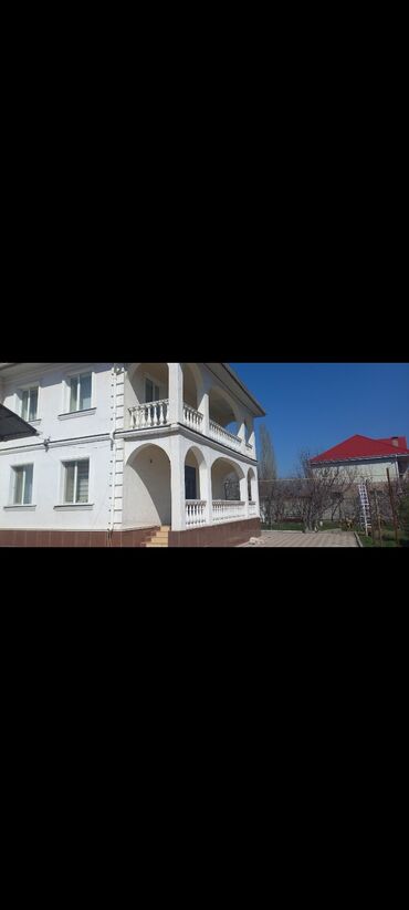 рабочий городок дом: 350 м², 10 комнат, Утепленный