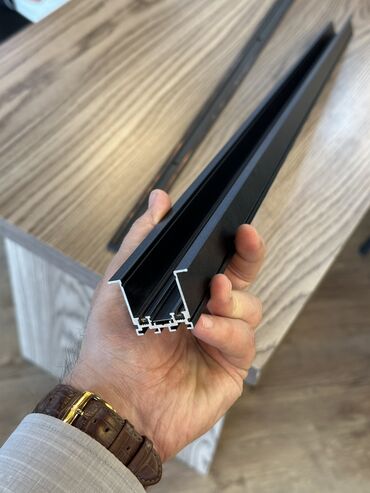 Digər işıqlandırma: Ən yeni model, MAQNİT reys. Həm suvaq üstü həmdə suvaq içi reys modeli -da lalafo.az — 6 Digər işıqlandırma: Ən yeni model, MAQNİT reys. Həm suvaq üstü həmdə suvaq içi reys modeli — 6