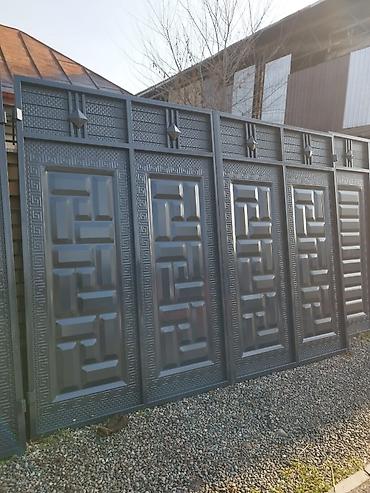 Распашные ворота: Металлические ворота с декоративными панелями .Ферма и навесом любой — 11