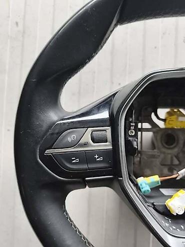 360 auto kamera: VOLAN SA KOMANDAMA ZA PEUGEOT 3008 OD 2016. DO 2021. GOD — 1