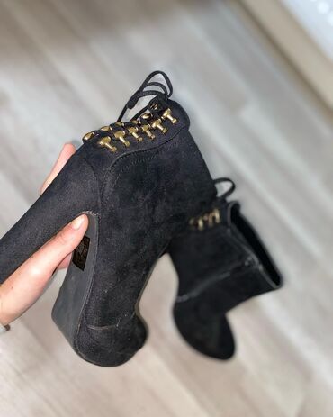 Ankle boots: Ankle boots, 36