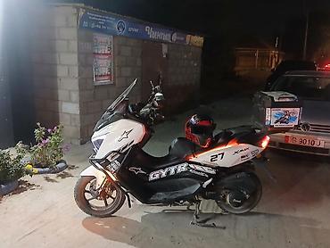 yamah: Скутер-макси Yamaha XMAX (стилизованный) с тюнингом для города и — 3