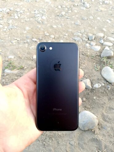 işlenmiş telfonlar: IPhone 7, 32 GB, Qara