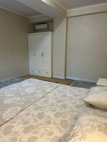 Посуточная аренда квартир: 3 комнаты, Кондиционер, Парковка, Интернет, Wi-Fi — 4