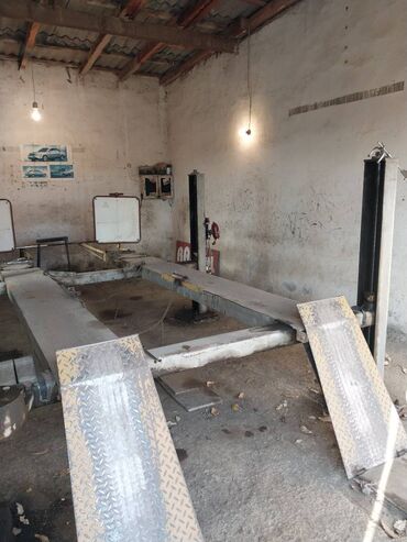 Avtoservis avadanlıqları: Razval aparatı polşa istehsalıdı, işlək vəziyyətdədi və bütün alətləri — 8