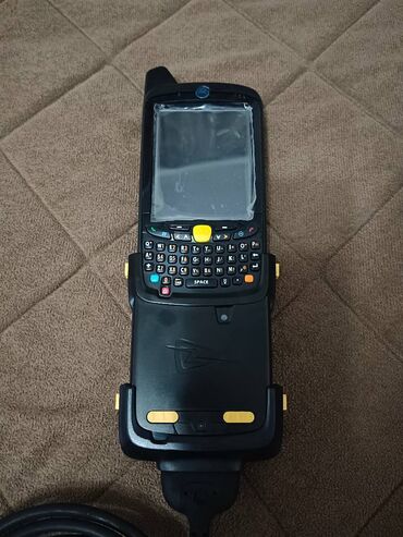 Motorola: Motorola Fire, Sa tastaturom — 7