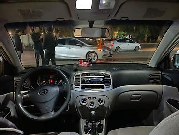 renault megane 2007 1.5 dizel: Hyundai Accent: 1.4 l | 2006 il Sedan — 3