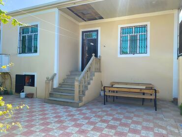 Комбинезоны: Забрат, 3 комнаты, Новостройка, м. Кероглу, 95 м²