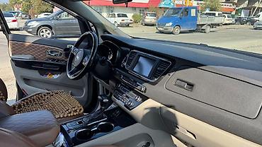 Kia: Kia Carnival: 2018 г., Автомат, Бензин, Минивэн — 6