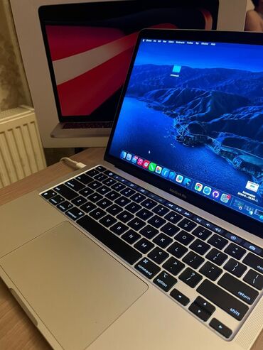 macbook pro satilir: İşlənmiş Apple MacBook, 13.3 ", Apple M1, 256 GB, Pulsuz çatdırılma