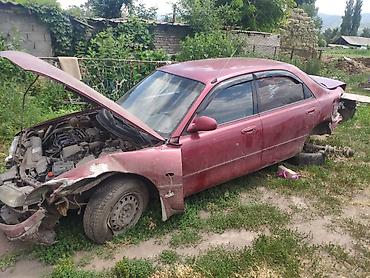суу химия: Mazda 626 (GF) седан, бордовый цвет. Авто предлагается как донор на — 3