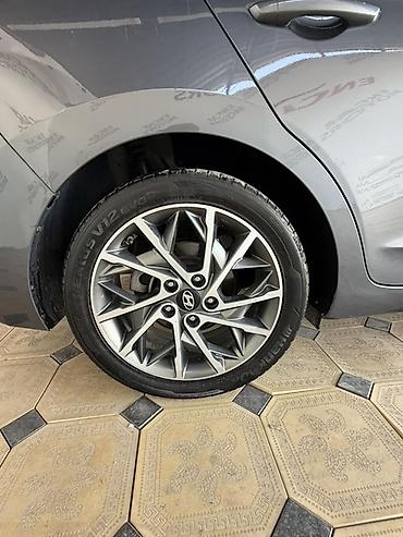 елантра 2017: Hyundai Elantra: 2018 г., 1.6 л, Автомат, Бензин, Седан — 4
