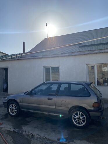 купить zeekr 001 в бишкеке: Honda Civic: 1990 г., 1.3 л, Механика, Бензин, Купе