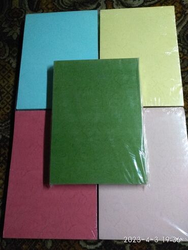 купить бумагу а4 бишкек: Плотная цветная бумагаформата А4,один лист 3сомаможно для детских