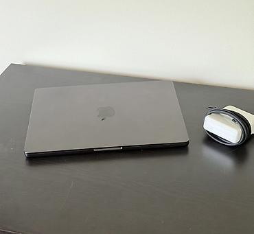 surface studio: MacBook Pro 14 M4 Pro 48/512 space black, 3 цикла, в комплекте — 2