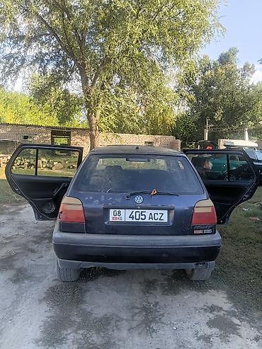 Volkswagen: Volkswagen Golf: 1996 г., 1.6 л, Кол менен иштөөчү, Бензин, Хетчбек — 2