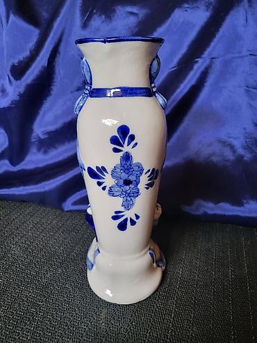 Ostali kućni dekor: Vaza holandski delft,rucno oslikana pa glazirana iz 70ih.g. Vaza je — 9
