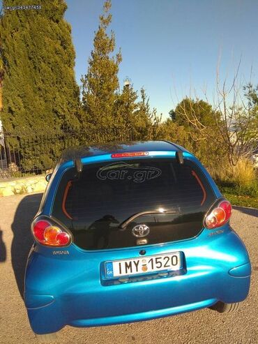 Οχήματα: Toyota Aygo: 1 l. | 2011 έ. Χάτσμπακ