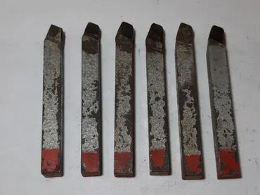 ugaona garnitura polovan namestaj iz holandije cene: Strugarski noz 10x10mm sa vidijom K20 (2544) Strugarska nož sa vidijom
