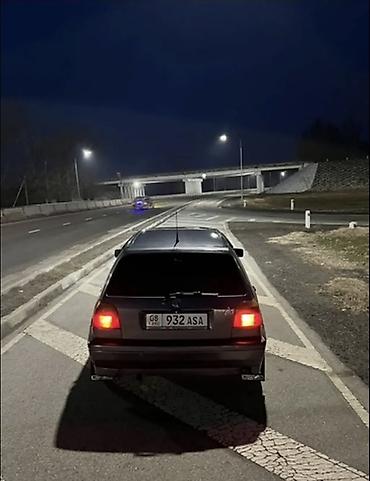 Volkswagen: Volkswagen Golf: 1992 г., 1.8 л, Механика, Бензин, Хэтчбэк — 4